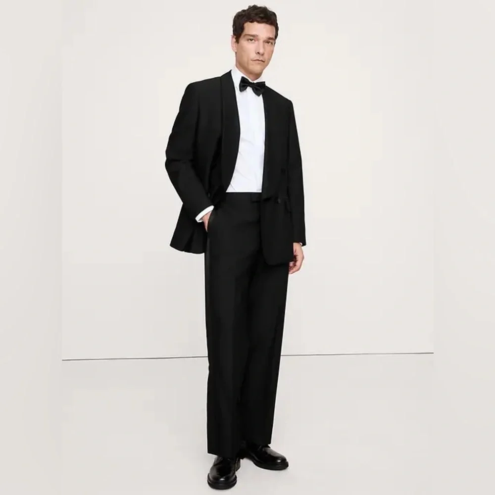 NWT! Banana Republic Black Relaxed Italian Barathea Tuxedo Jacket # 796461 🩷-44L